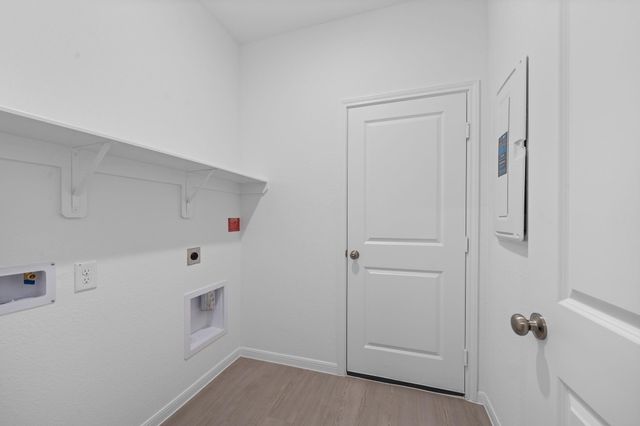 9015 Cedar Crescent Drive, Baytown, TX 77521