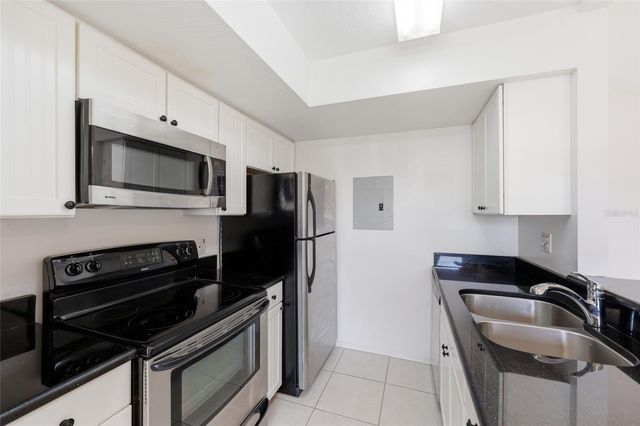 3176 TAMARIND CIRCLE 19, Kissimmee, FL 34747