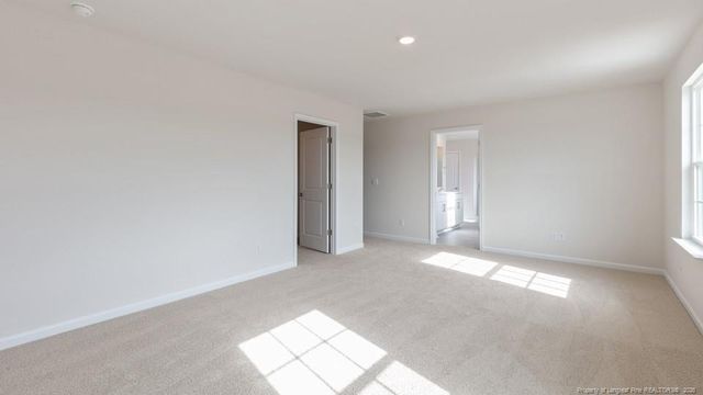 712 Lazy Elm Lane, Aberdeen, NC 28315