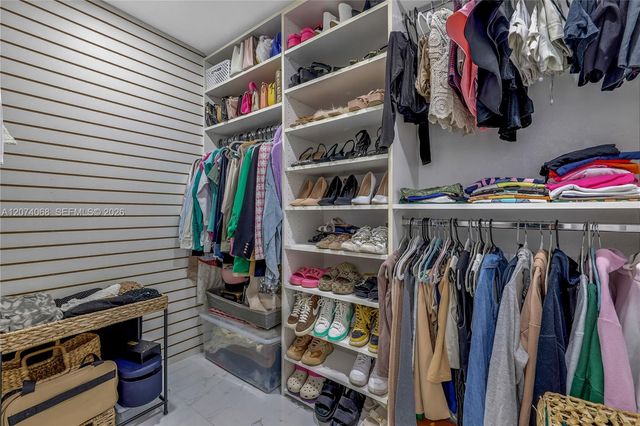 5712 Monroe Street, Hollywood, FL 33023
