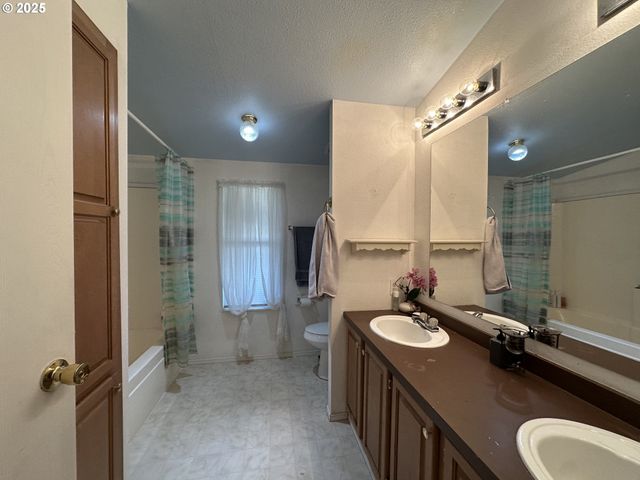 22 GLEN AFFRIC Rd, Goldendale, WA 98620