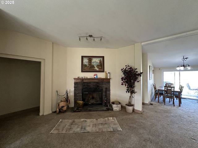 22 GLEN AFFRIC Rd, Goldendale, WA 98620