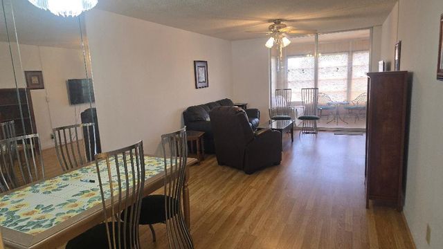 3251 Holiday Springs Boulevard 302, Margate, FL 33063