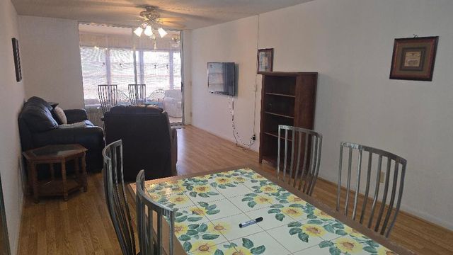 3251 Holiday Springs Boulevard 302, Margate, FL 33063