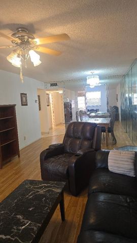 3251 Holiday Springs Boulevard 302, Margate, FL 33063