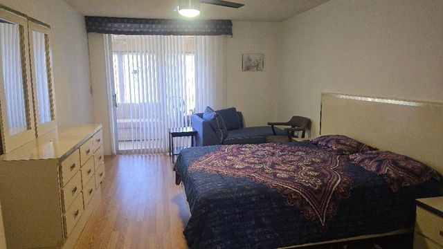 3251 Holiday Springs Boulevard 302, Margate, FL 33063