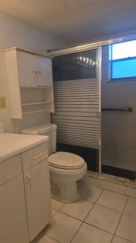 3251 Holiday Springs Boulevard 302, Margate, FL 33063