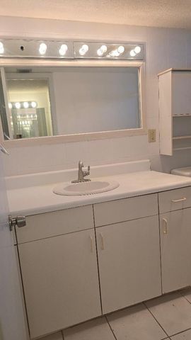 3251 Holiday Springs Boulevard 302, Margate, FL 33063