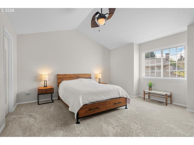 5501 Se CLEARBROOK St, Hillsboro, OR 97123