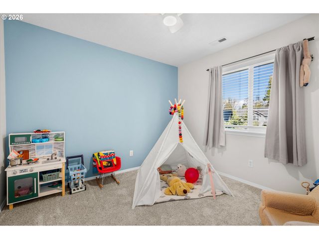 5501 Se CLEARBROOK St, Hillsboro, OR 97123