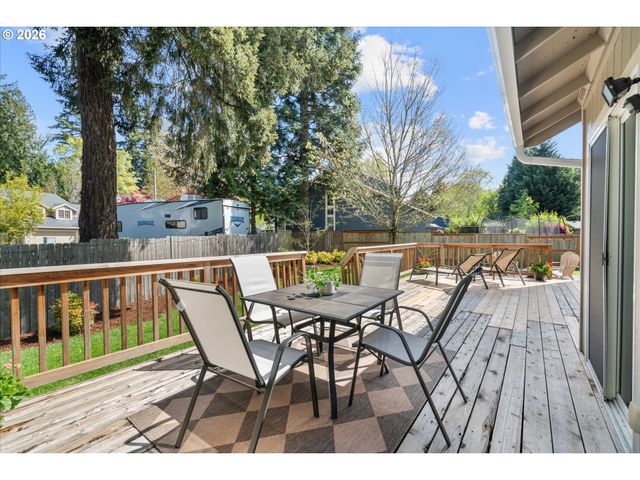 5501 Se CLEARBROOK St, Hillsboro, OR 97123