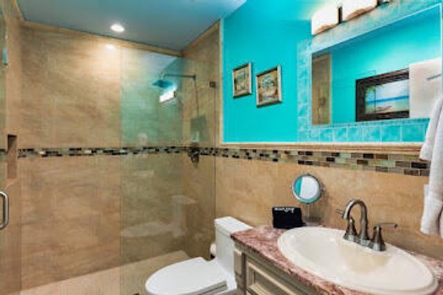 411 Sombrero Beach Road, Marathon, FL 33050