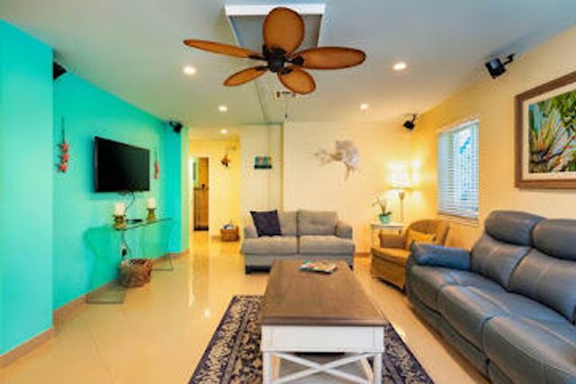 411 Sombrero Beach Road, Marathon, FL 33050