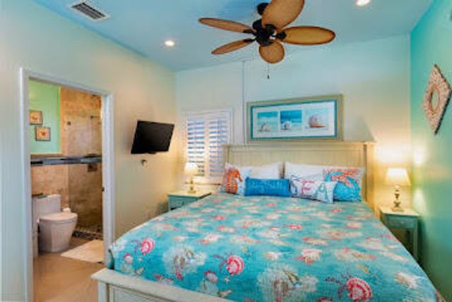 411 Sombrero Beach Road, Marathon, FL 33050