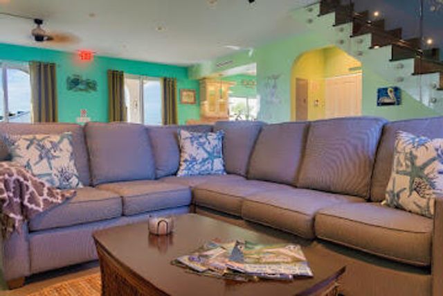 411 Sombrero Beach Road, Marathon, FL 33050