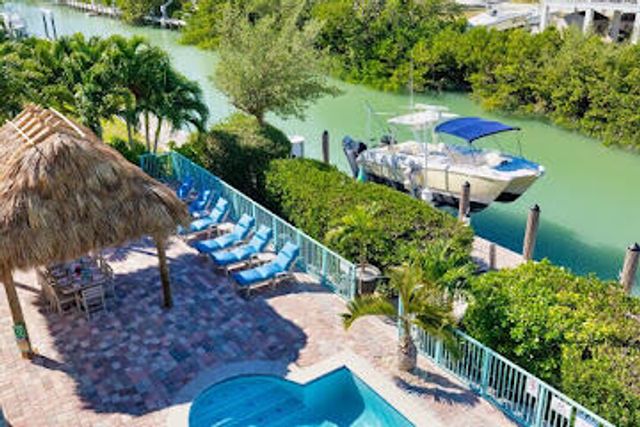 411 Sombrero Beach Road, Marathon, FL 33050
