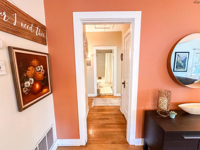 1652 ARDATH AVENUE, Wichita Falls, TX 76301