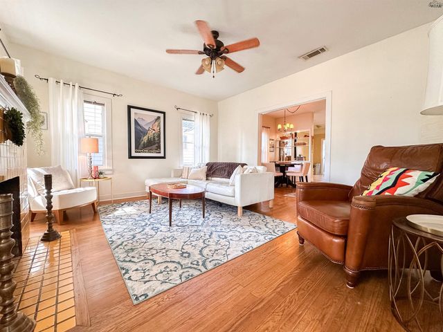 1652 ARDATH AVENUE, Wichita Falls, TX 76301