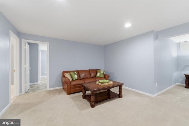 6909 MILL VALLEY DR, Warrenton, VA 20187