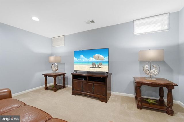 6909 MILL VALLEY DR, Warrenton, VA 20187