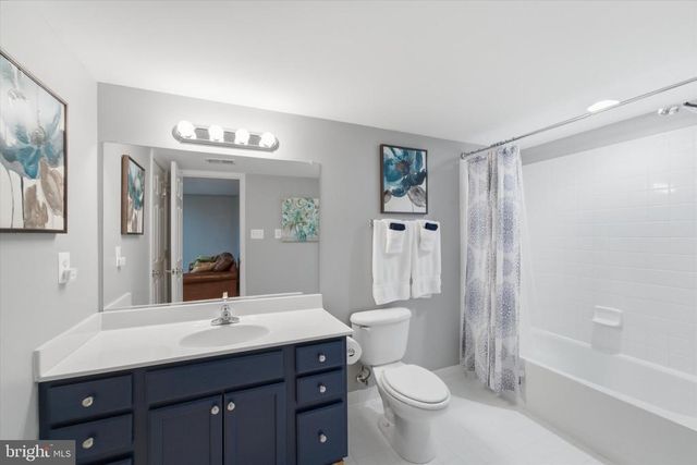 6909 MILL VALLEY DR, Warrenton, VA 20187