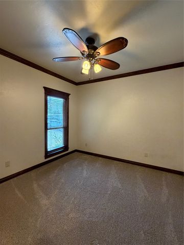 101 Liberty Circle, Mcalester, OK 74501