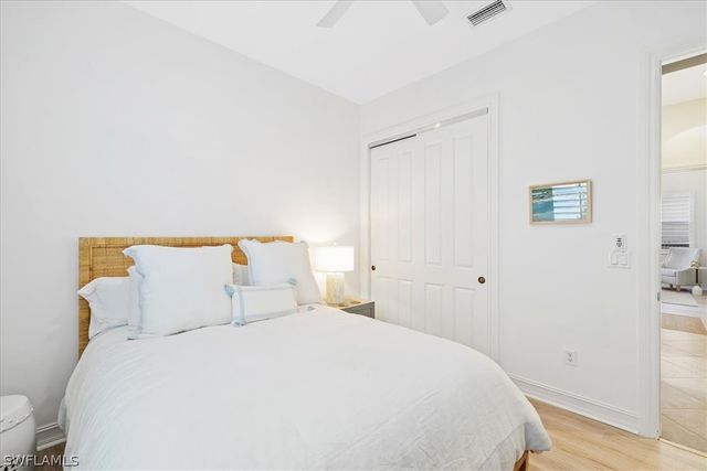 7831 Valencia CT, Naples, FL 34113