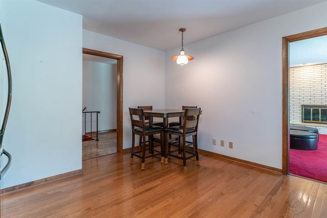 847 Lynkaylee Drive, Waterloo, IA 50701