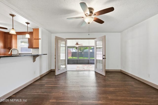 1089 GROVE Cove, Jacksonville, FL 32221