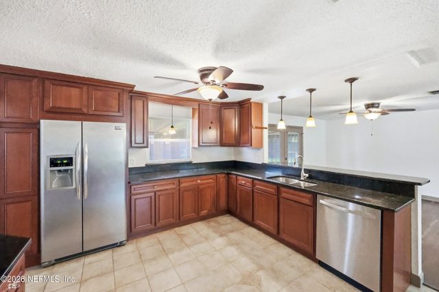 1089 GROVE Cove, Jacksonville, FL 32221