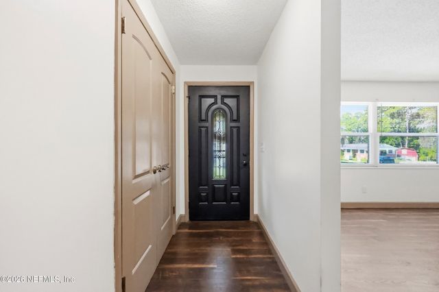 1089 GROVE Cove, Jacksonville, FL 32221