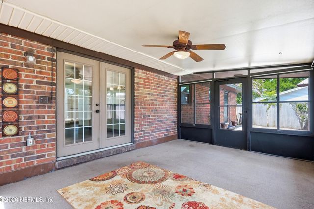 1089 GROVE Cove, Jacksonville, FL 32221