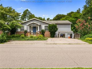 138 Woodbridge Drive, Charleston, WV 25311