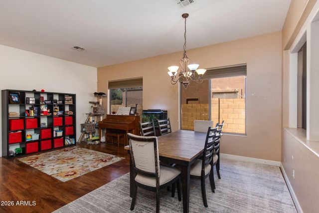 3002 W SENTINEL ROCK Road, Phoenix, AZ 85086