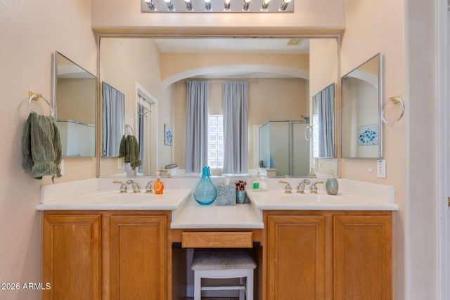 3002 W SENTINEL ROCK Road, Phoenix, AZ 85086