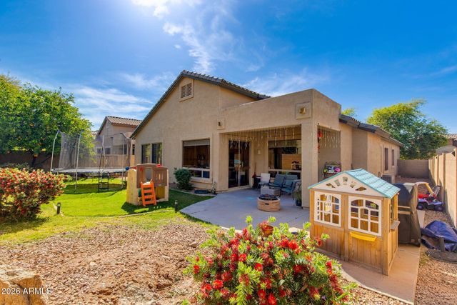 3002 W SENTINEL ROCK Road, Phoenix, AZ 85086