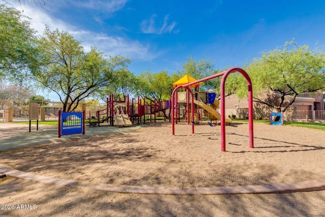 3002 W SENTINEL ROCK Road, Phoenix, AZ 85086