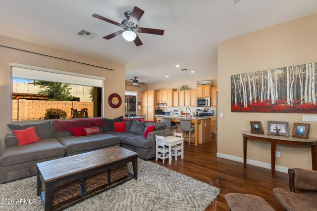 3002 W SENTINEL ROCK Road, Phoenix, AZ 85086