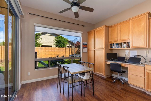 3002 W SENTINEL ROCK Road, Phoenix, AZ 85086