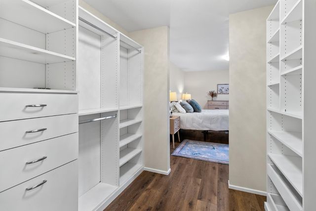 2240 Swarthmore Dr, Sacramento, CA 95825