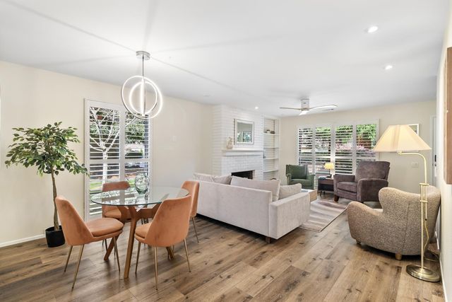 2240 Swarthmore Dr, Sacramento, CA 95825