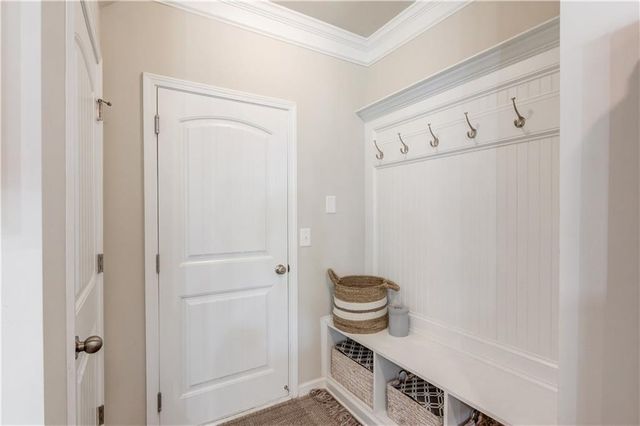 675 Country Ridge Drive, Hoschton, GA 30548