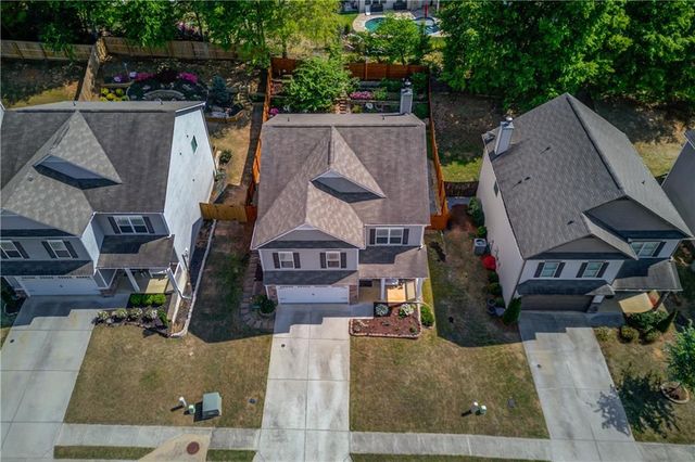 675 Country Ridge Drive, Hoschton, GA 30548