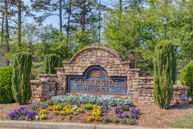 675 Country Ridge Drive, Hoschton, GA 30548