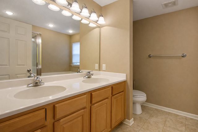 3902 Valley View Road, Ames, IA 50010