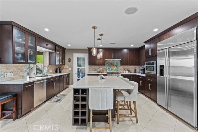 3435 Oakmont View Drive, Glendale, CA 91208