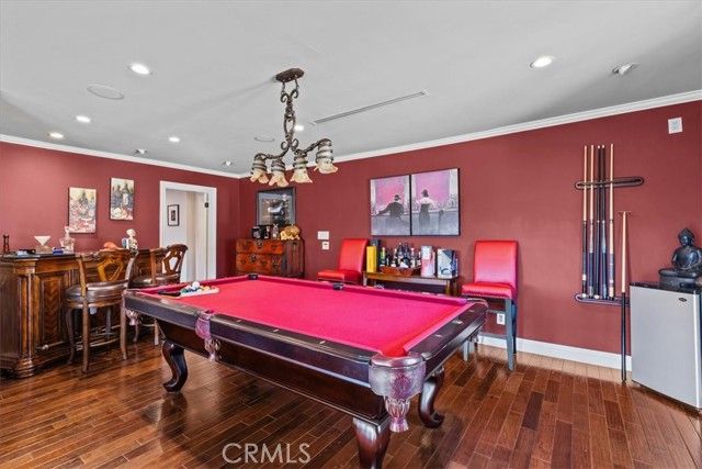 3435 Oakmont View Drive, Glendale, CA 91208