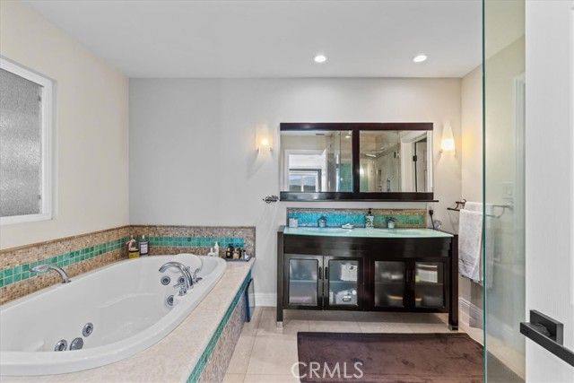 3435 Oakmont View Drive, Glendale, CA 91208