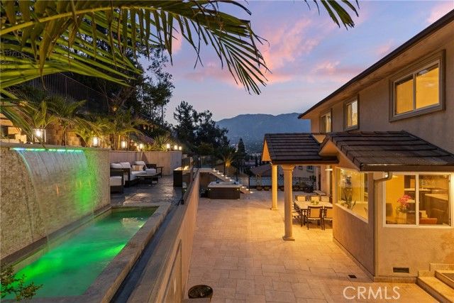 3435 Oakmont View Drive, Glendale, CA 91208