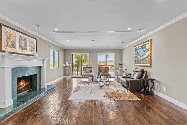 3435 Oakmont View Drive, Glendale, CA 91208